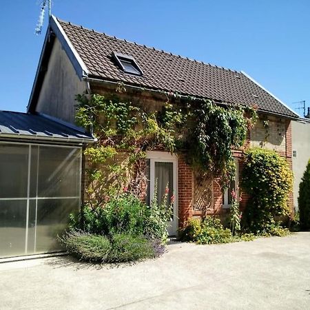 Gite En Champagne Le Sarment Cramant Luaran gambar
