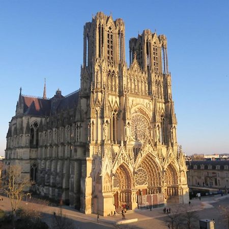 Gite En Champagne Le Sarment Cramant Luaran gambar